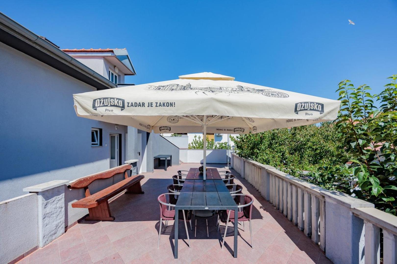 Crowonder Lucky Holiday House With Pool And Patio 30 Meters From The Beach Zadar Exterior foto